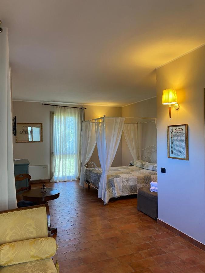 Agriturismo Bassanine Monticelli dʼOngina Exteriör bild